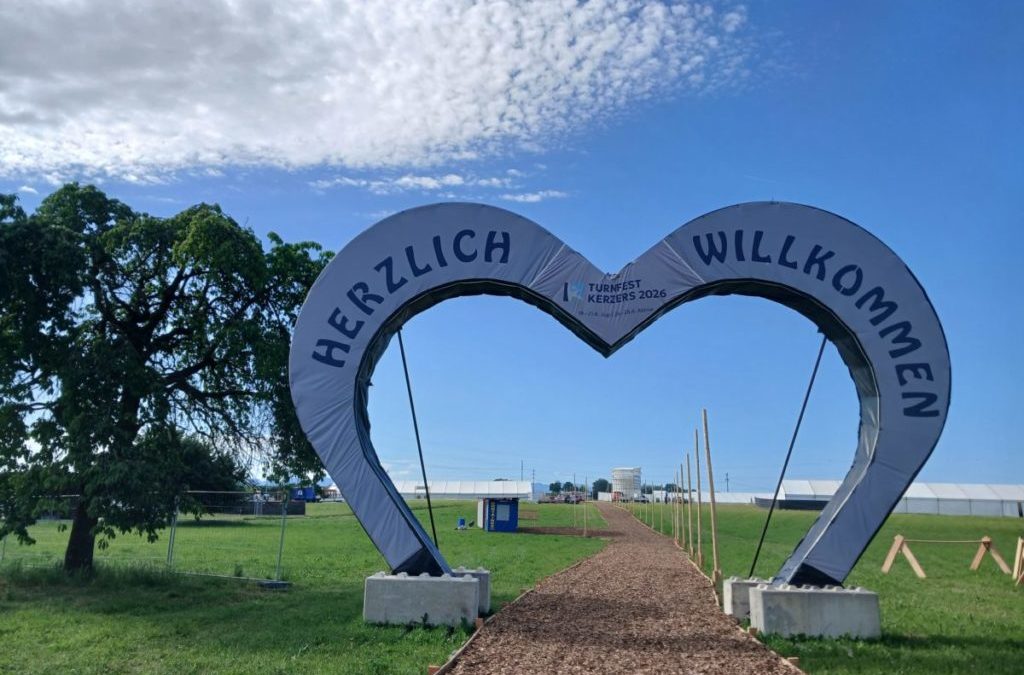 Zwei Wochenenden Jubiläumsfest im Zeichen des Turnsports